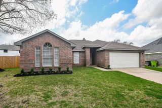 1422 Township Court, Rosenberg, TX 77471