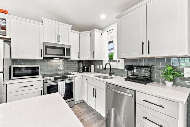 3619 SE 18th Street, Des Moines, IA 50320