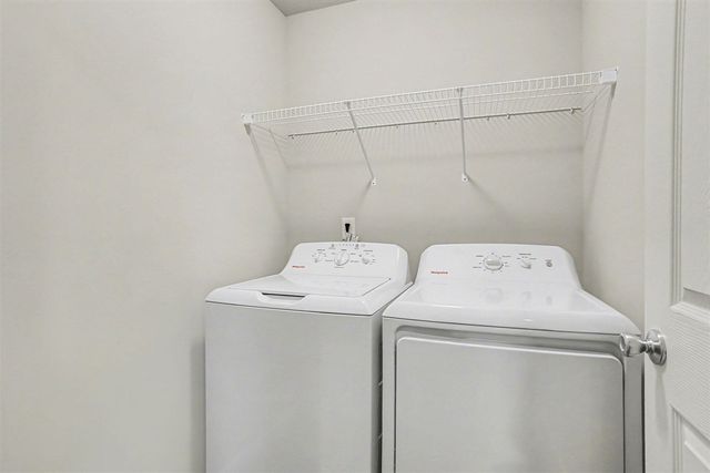 13729 Oasis Avenue, Holland, MI 49424