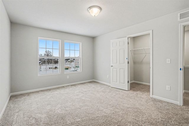 13729 Oasis Avenue, Holland, MI 49424