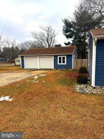 301 LILAC LN, Seaford, DE 19973