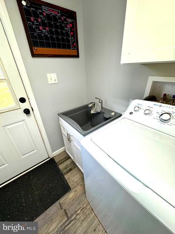 301 LILAC LN, Seaford, DE 19973