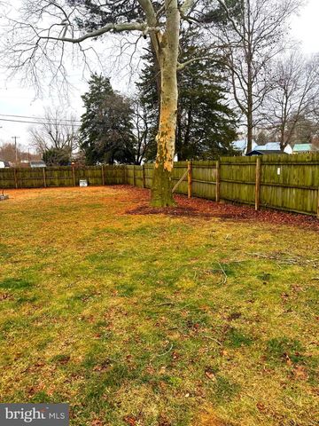 301 LILAC LN, Seaford, DE 19973