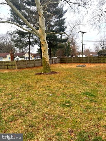 301 LILAC LN, Seaford, DE 19973