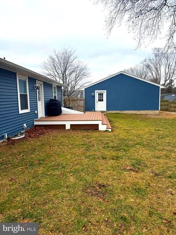 301 LILAC LN, Seaford, DE 19973