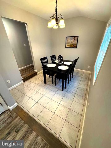 301 LILAC LN, Seaford, DE 19973