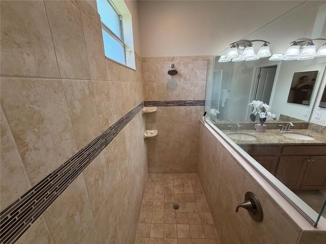 3572 KINLEY BROOKE LANE, Clermont, FL 34711