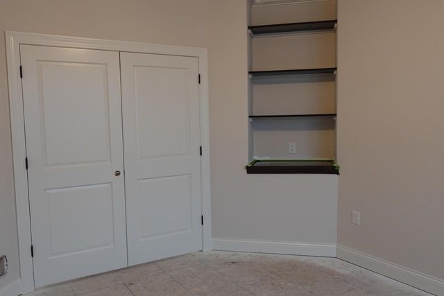 N48W21601 Martha LANE, Menomonee Falls, WI 53051