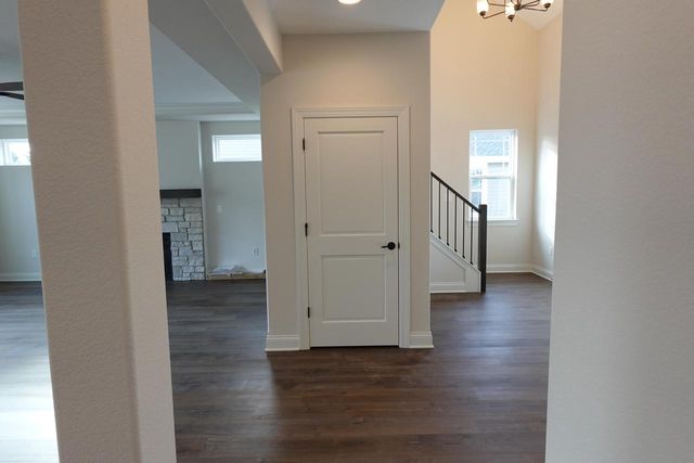 N48W21601 Martha LANE, Menomonee Falls, WI 53051