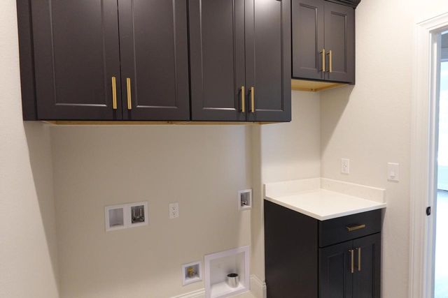 N48W21601 Martha LANE, Menomonee Falls, WI 53051