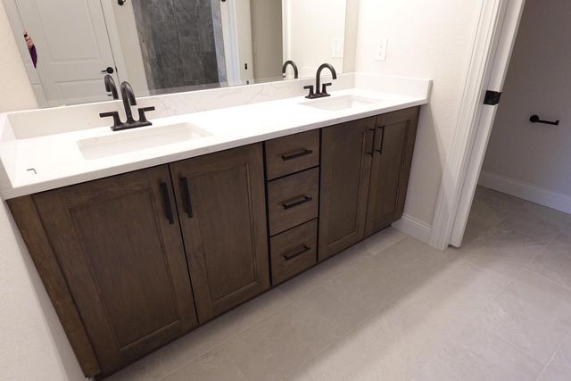 N48W21601 Martha LANE, Menomonee Falls, WI 53051