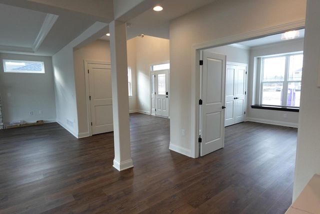 N48W21601 Martha LANE, Menomonee Falls, WI 53051