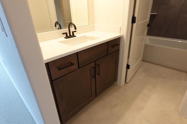 N48W21601 Martha LANE, Menomonee Falls, WI 53051