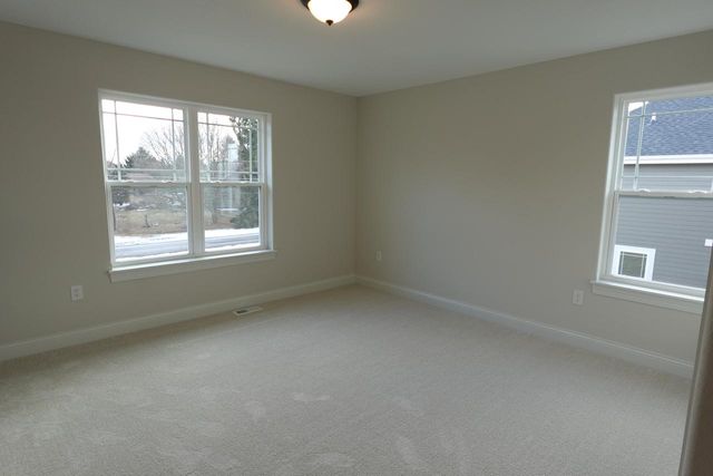 N48W21601 Martha LANE, Menomonee Falls, WI 53051