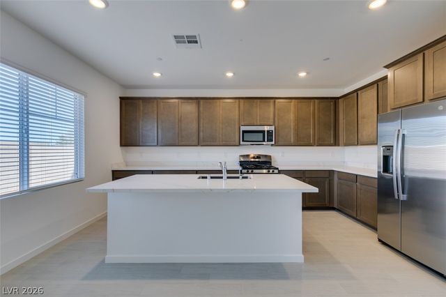 405 Isla Enclave Way, Henderson, NV 89011