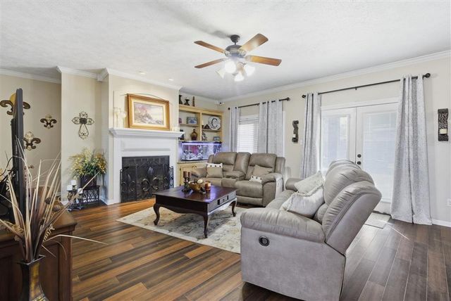 711 Sherry Drive, Sulphur, LA 70663