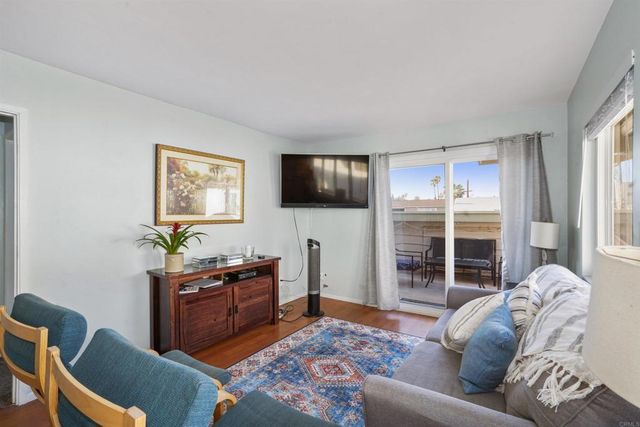 3492 Bayside Lane, San Diego, CA 92109