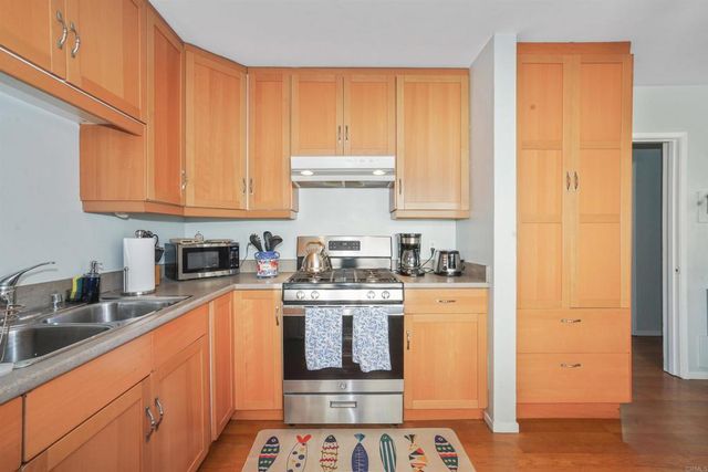 3492 Bayside Lane, San Diego, CA 92109