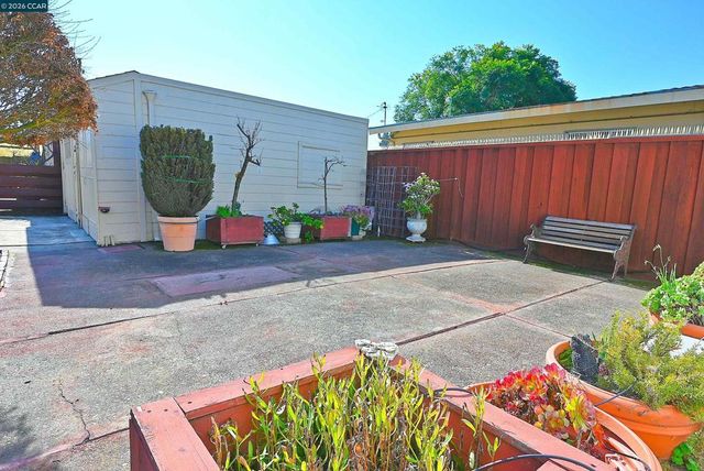 209 Arroyo Ave, San Leandro, CA 94577