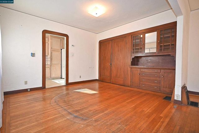 209 Arroyo Ave, San Leandro, CA 94577