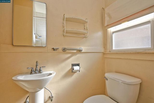 209 Arroyo Ave, San Leandro, CA 94577