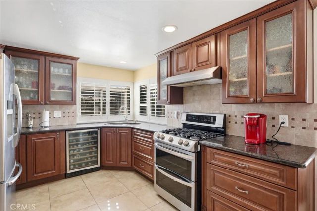 1709 La Mancha, Pomona, CA 91768