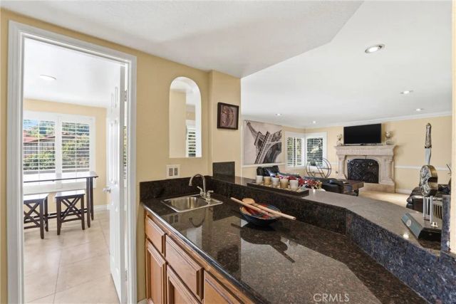 1709 La Mancha, Pomona, CA 91768