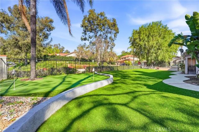 1709 La Mancha, Pomona, CA 91768