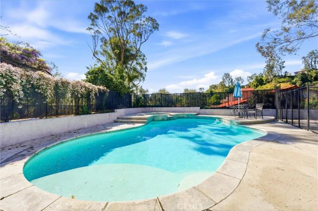 1709 La Mancha, Pomona, CA 91768