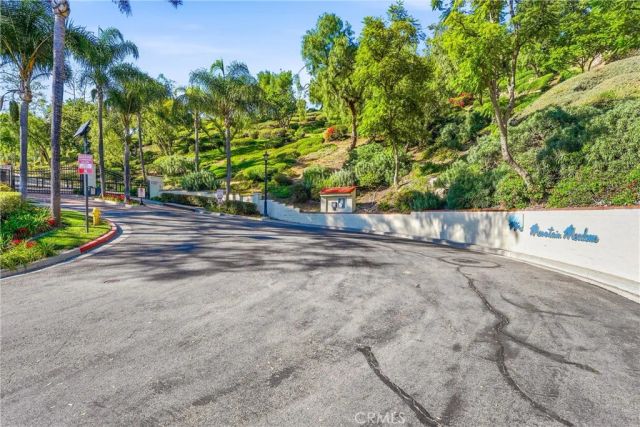 1709 La Mancha, Pomona, CA 91768