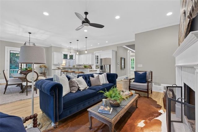 1875 Meredith Drive NW, Atlanta, GA 30318