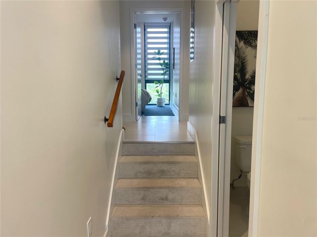 1558 4TH STREET 208, Sarasota, FL 34236