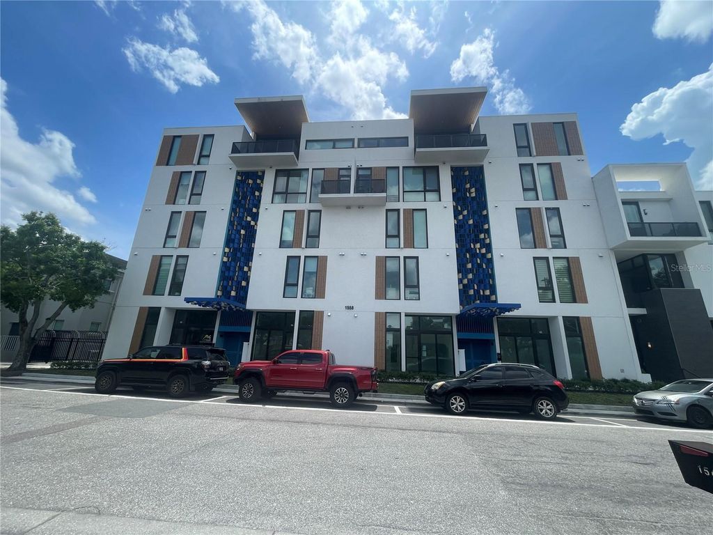 1558 4TH STREET 208, Sarasota, FL 34236