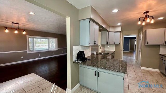 181 S US Highway 23, Fostoria, OH 44830