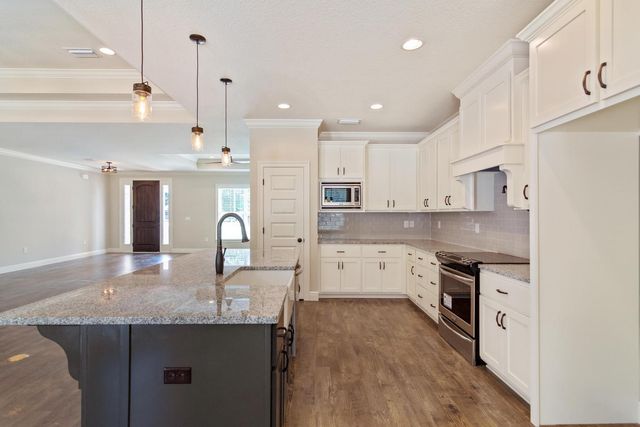 5364 Wyndell Circle, Crestview, FL 32539