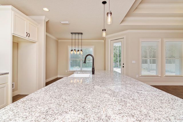 5364 Wyndell Circle, Crestview, FL 32539