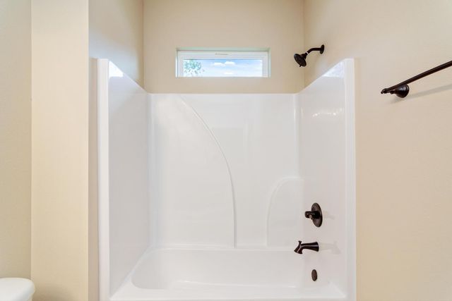 5364 Wyndell Circle, Crestview, FL 32539