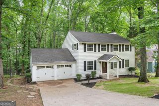1700 Ellenwood Drive NE, Roswell, GA 30075