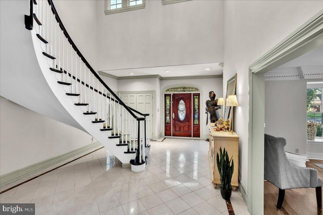 341 STATION AVE, Haddonfield, NJ 08033