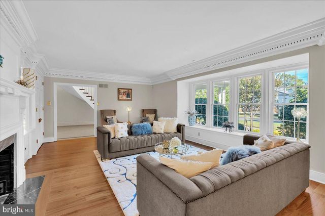 341 STATION AVE, Haddonfield, NJ 08033