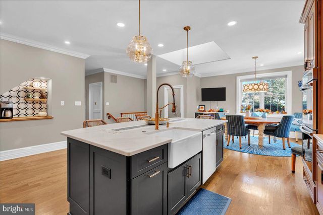 341 STATION AVE, Haddonfield, NJ 08033