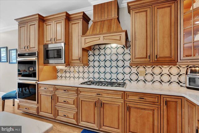 341 STATION AVE, Haddonfield, NJ 08033