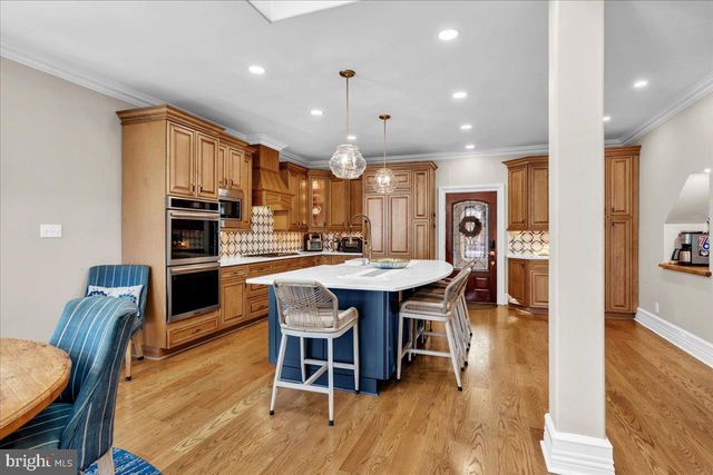 341 STATION AVE, Haddonfield, NJ 08033