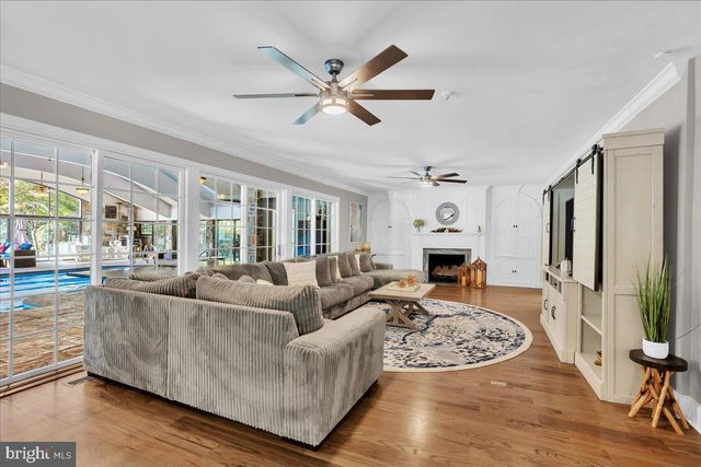 341 STATION AVE, Haddonfield, NJ 08033