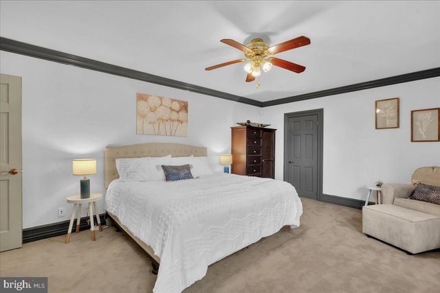 341 STATION AVE, Haddonfield, NJ 08033