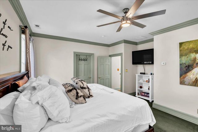 341 STATION AVE, Haddonfield, NJ 08033