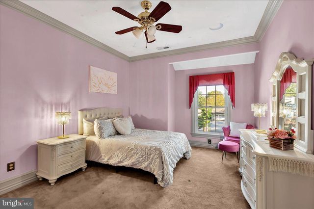 341 STATION AVE, Haddonfield, NJ 08033