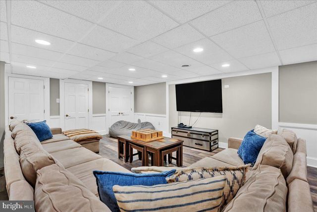 341 STATION AVE, Haddonfield, NJ 08033