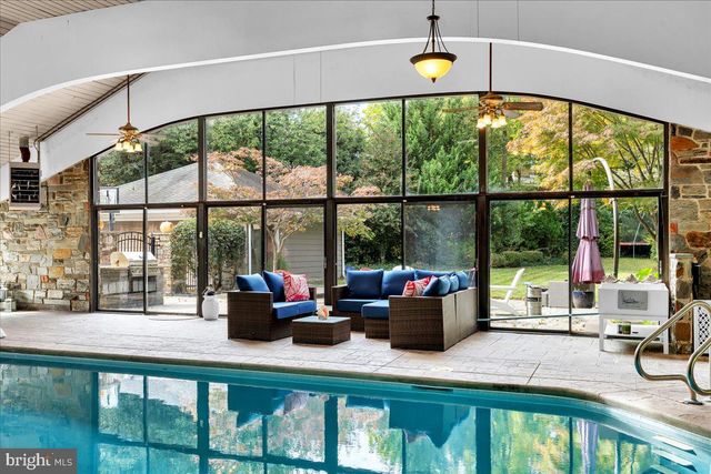 341 STATION AVE, Haddonfield, NJ 08033