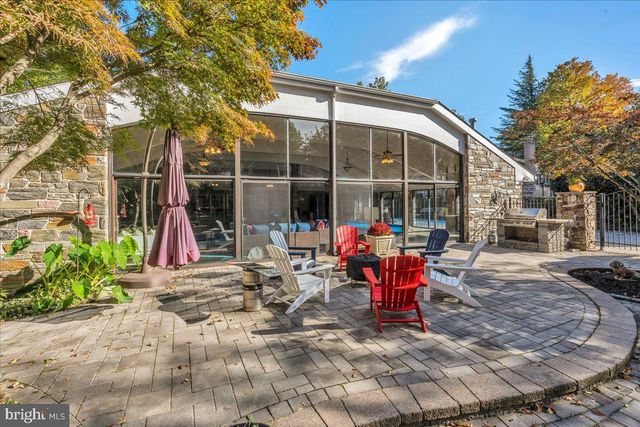 341 STATION AVE, Haddonfield, NJ 08033